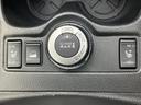 日々の運転を支えるスイッチ類。分かりやすく配置されており、快適なドライブをサポートします。