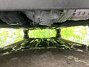 車両前方側の下廻り画像です。エンジン付近から車両中央部までの状態を確認いただけます。◆ご購入前に気になる下廻りの様子を把握したい方は、店頭スタッフまでお問い合わせ下さい。
