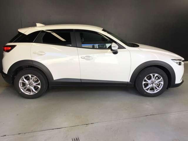 ＣＸ－３ １５Ｓ　ＴＲＧ　全方位モニターナビ　前後ドラレコ　ＥＴＣ　スマートシティブレーキ　全方位カメラ　ＵＳＢ　エアコン　フルセグ　ＬＥＤヘッドライト　クリアランスソナー　ＥＴＣ車載器　スマートキー　アイドリングストップ（11枚目）