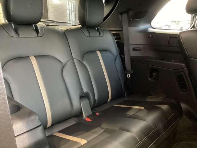 ���㕔���ȃV�[�g��聙�@�����A�V�[�g�����K�ȏ��S�n���V-�g�̏��S�n���ǂ��A���s�Ȃǒ������^�]�ɂ������Ă��܂��B