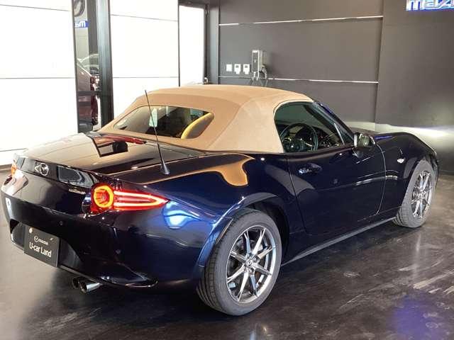 ロードスター Ｓ　レザーＰＫＧ　Ｖセレ　試乗車ＵＰ　横滑り防止装置　ＳＣＢＳ　フルセグＴＶ　ＢＴオーディオ　シートヒータ　本革シート　ＥＴＣ車載器　スマートキー　禁煙車　ワンオーナー　オートマチックハイビーム　アルミホイール　ＵＳＢ（11枚目）