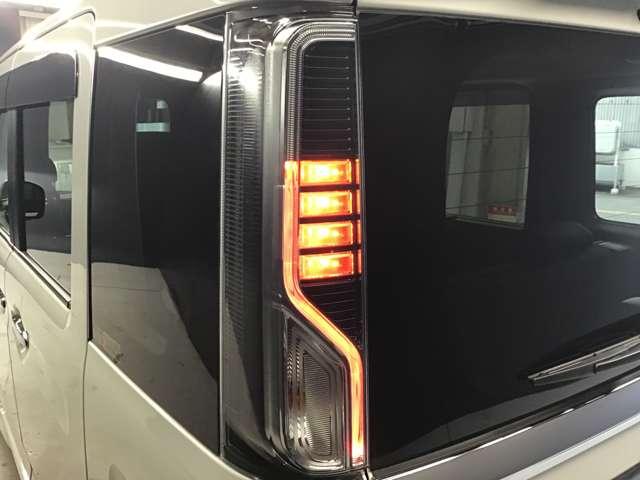 フレアワゴンカスタムスタイル カスタムHV XS 純正ナビ ETC ドライブレコーダー i-stop 360度カメラ 運転席側シートヒーター 地デジTV アルミホイール ナビTV スマキー ETC付き PS Bカメラ パワーウインドウ メモリーナビ(17枚目)