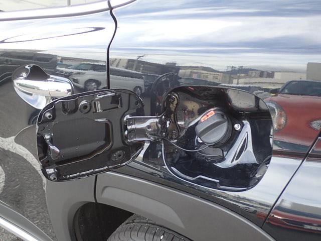 フロンクス １型　全方位モニター付ナビ・スズキコネクト装着車／サポカー　デュアルセンサーブレーキサポートＩＩ│ＬＥＤヘッドランプ│１６インチアルミホイール│ワイヤレス充電器│オートエアコン（31枚目）