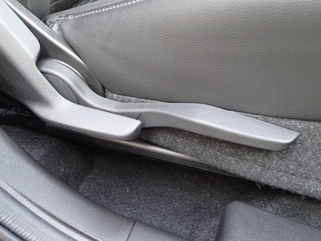 フロンクス １型　全方位モニター付ナビ・スズキコネクト装着車／サポカー　デュアルセンサーブレーキサポートＩＩ│ＬＥＤヘッドランプ│１６インチアルミホイール│ワイヤレス充電器│オートエアコン（52枚目）