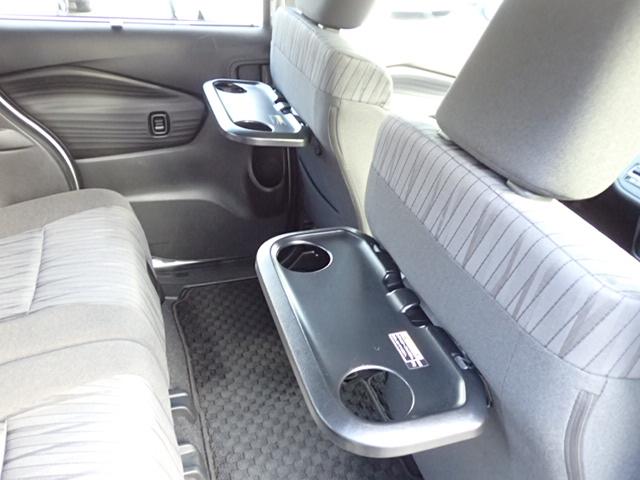 �����V�[�g���S�ԏ��ōς݁B�O�ɕ֗��ȁy�p�[�\�i���e�[�u���z�������B