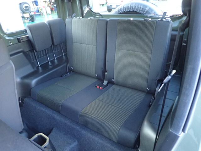 �����V�[�g���S�ԏ��ōς݁B�������y�Ƃ͎v���Ȃ��L��������܂��B�h�A�ɂ͏��������[�ł���֗��ȁy�����|�P�b�g�z�t�B