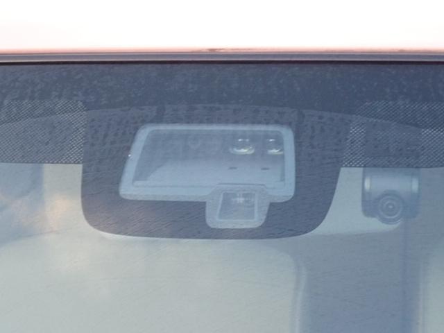 アルトラパン X 3型 全方位モニター付ナビ/サポカー デュアルセンサーブレーキサポート│ディスチャージ(HID)ヘッドランプ│ドライブレコーダー│ETC│14インチアルミホイール│USBソケット│本革巻ステアリングホイール(6枚目)