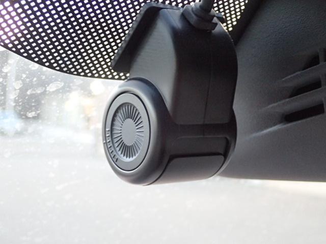 アルトラパン X 3型 全方位モニター付ナビ/サポカー デュアルセンサーブレーキサポート│ディスチャージ(HID)ヘッドランプ│ドライブレコーダー│ETC│14インチアルミホイール│USBソケット│本革巻ステアリングホイール(13枚目)