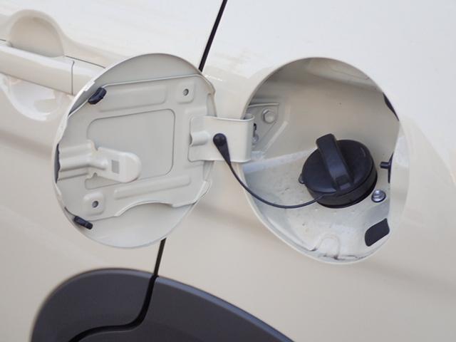 アルトラパン Ｌ　５型　ＬＥＤヘッドランプ／サポカー　デュアルカメラブレーキサポート│ステアリングオーディオスイッチ│ウレタンステアリングホイール│オートエアコン│１４インチアルミホイール（49枚目）