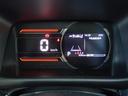ランプ色で運転状態を表示しエコドライブをサポートするメーター!発電状況バッテリー残量なども一目瞭然!★走行距離が少ないのも良いですね!
