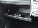 助手席前の収納スペース★車検証などはグローブボックスへ☆