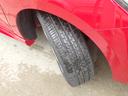 運転ラクラクの足回り。タイヤの溝も、まだまだ！くわしくはスタッフへ。