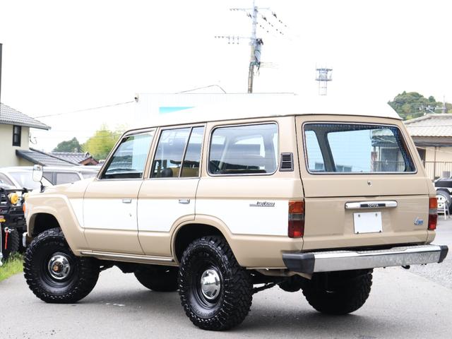 トヨタ ランドクルーザー60 gx リフトアップ メッキバンパー 純正輸出用ホイール フェンダーミラー カスタムペイント 天井 319 8万円 昭和59年 1984年 福岡県 中古車 価格 Com トヨタ ランドクルーザー60 gx リフトアップ メッキバンパー 純正輸出用ホイール フェンダーミラー カスタムペイント 天井 319 8万円 昭和59年 1984年 福岡県 中古車 価格 Com