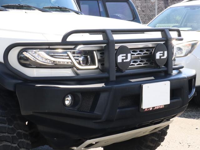 ＦＪクルーザー 　４．０　４ＷＤ　トレイルチームエディション　左ハンドル　ＴＲＤホイール　ＴＲＤマフラー　社外ヘッドライト　テール　カロッツェリアフルセグナビ　Ｂカメラ　ＢＴ　エアブラシペイント（16枚目）