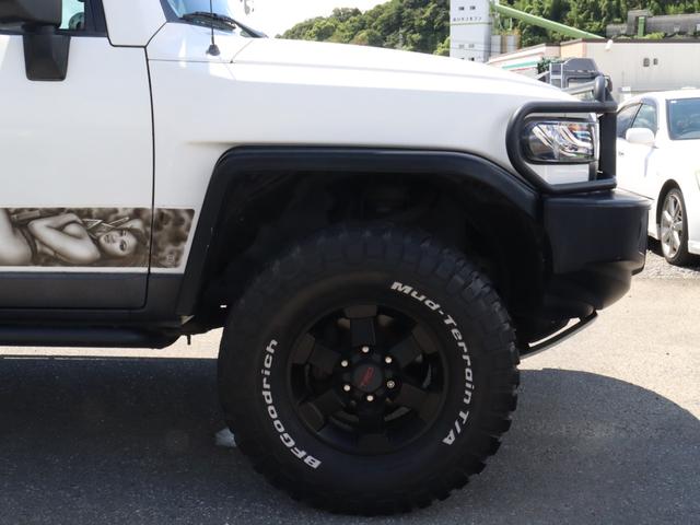 ＦＪクルーザー 　４．０　４ＷＤ　トレイルチームエディション　左ハンドル　ＴＲＤホイール　ＴＲＤマフラー　社外ヘッドライト　テール　カロッツェリアフルセグナビ　Ｂカメラ　ＢＴ　エアブラシペイント（20枚目）