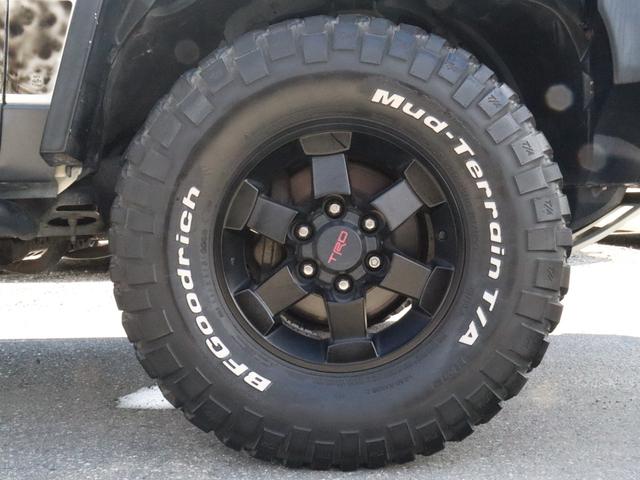 ＦＪクルーザー 　４．０　４ＷＤ　トレイルチームエディション　左ハンドル　ＴＲＤホイール　ＴＲＤマフラー　社外ヘッドライト　テール　カロッツェリアフルセグナビ　Ｂカメラ　ＢＴ　エアブラシペイント（21枚目）