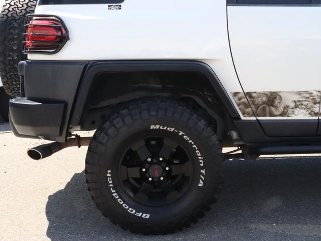 ＦＪクルーザー 　４．０　４ＷＤ　トレイルチームエディション　左ハンドル　ＴＲＤホイール　ＴＲＤマフラー　社外ヘッドライト　テール　カロッツェリアフルセグナビ　Ｂカメラ　ＢＴ　エアブラシペイント（23枚目）