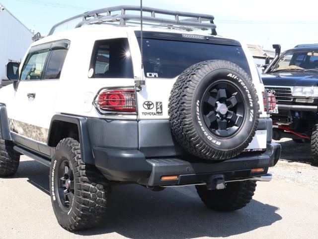 ＦＪクルーザー 　４．０　４ＷＤ　トレイルチームエディション　左ハンドル　ＴＲＤホイール　ＴＲＤマフラー　社外ヘッドライト　テール　カロッツェリアフルセグナビ　Ｂカメラ　ＢＴ　エアブラシペイント（28枚目）