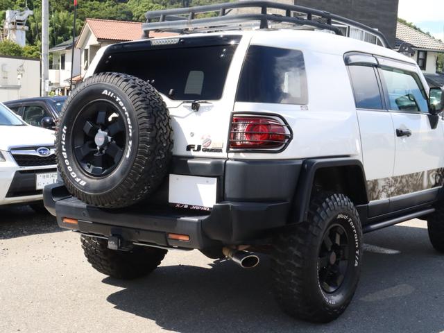ＦＪクルーザー 　４．０　４ＷＤ　トレイルチームエディション　左ハンドル　ＴＲＤホイール　ＴＲＤマフラー　社外ヘッドライト　テール　カロッツェリアフルセグナビ　Ｂカメラ　ＢＴ　エアブラシペイント（29枚目）