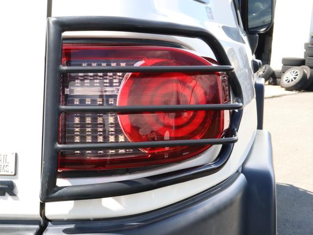 ＦＪクルーザー 　４．０　４ＷＤ　トレイルチームエディション　左ハンドル　ＴＲＤホイール　ＴＲＤマフラー　社外ヘッドライト　テール　カロッツェリアフルセグナビ　Ｂカメラ　ＢＴ　エアブラシペイント（31枚目）