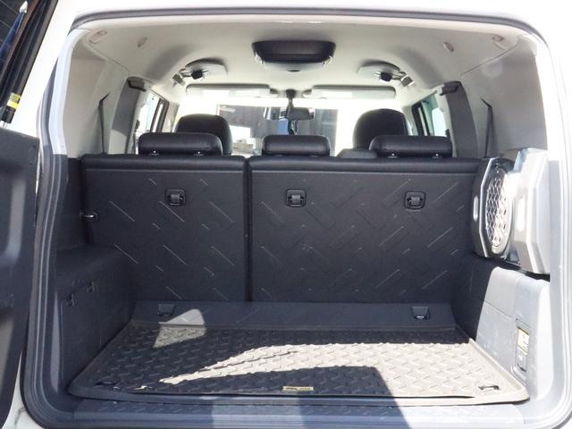 ＦＪクルーザー 　４．０　４ＷＤ　トレイルチームエディション　左ハンドル　ＴＲＤホイール　ＴＲＤマフラー　社外ヘッドライト　テール　カロッツェリアフルセグナビ　Ｂカメラ　ＢＴ　エアブラシペイント（47枚目）