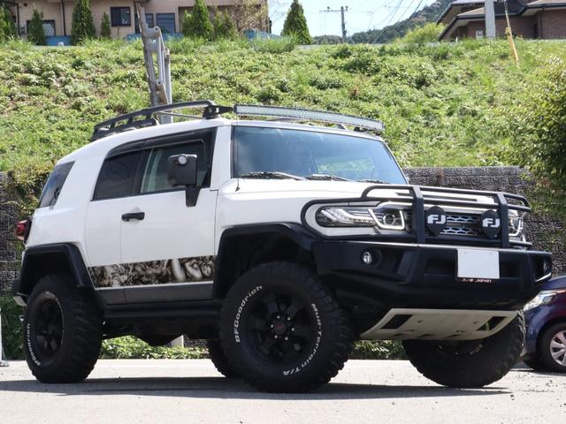 ＦＪクルーザー 　４．０　４ＷＤ　トレイルチームエディション　左ハンドル　ＴＲＤホイール　ＴＲＤマフラー　社外ヘッドライト　テール　カロッツェリアフルセグナビ　Ｂカメラ　ＢＴ　エアブラシペイント（52枚目）