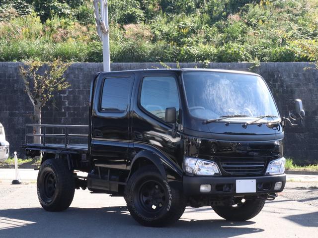 ダイナトラック Ｗキャブロング　ダブルキャブ　３インチボディリフト　オーバーフェンダー　後期ルックヘッドライト　　Ｒｒパイプフェンダー（8枚目）