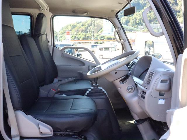 ダイナトラック Ｗキャブロング　ダブルキャブ　３インチボディリフト　オーバーフェンダー　後期ルックヘッドライト　　Ｒｒパイプフェンダー（33枚目）