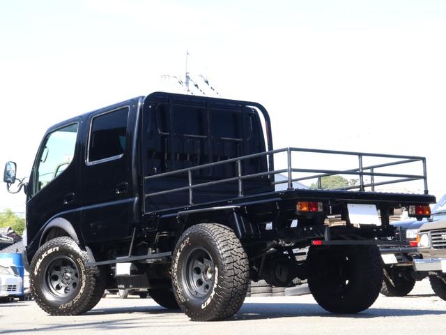 ダイナトラック Ｗキャブロング　ダブルキャブ　３インチボディリフト　オーバーフェンダー　後期ルックヘッドライト　　Ｒｒパイプフェンダー（44枚目）