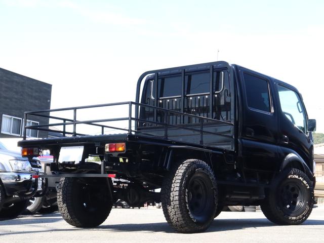 ダイナトラック Ｗキャブロング　ダブルキャブ　３インチボディリフト　オーバーフェンダー　後期ルックヘッドライト　　Ｒｒパイプフェンダー（46枚目）