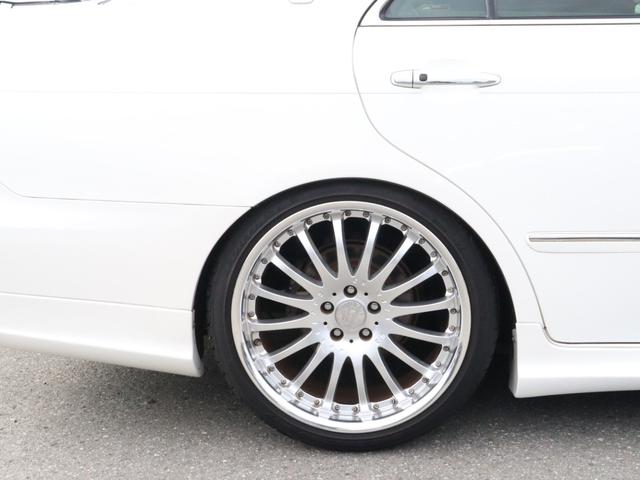 クラウン ロイヤルサルーン ベージュ本革シート サンルーフ カールソン20インチAW ローダウン 後期バンパー モデリスタフルエアロ シートヒーター(19枚目)