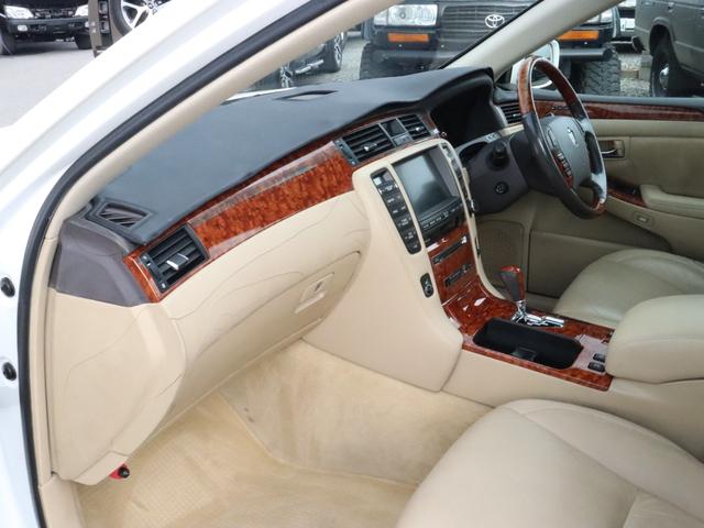 クラウン ロイヤルサルーン ベージュ本革シート サンルーフ カールソン20インチAW ローダウン 後期バンパー モデリスタフルエアロ シートヒーター(36枚目)