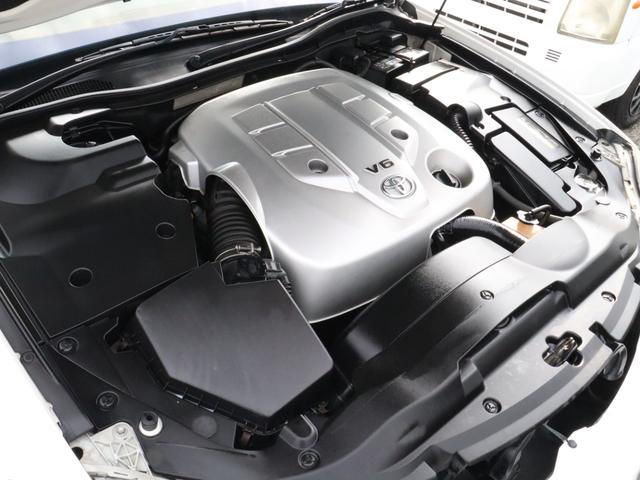 クラウン ロイヤルサルーン ベージュ本革シート サンルーフ カールソン20インチAW ローダウン 後期バンパー モデリスタフルエアロ シートヒーター(41枚目)