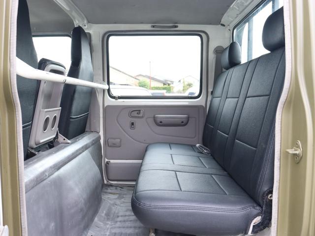 ダイナトラック Wキャブロングジャストロー ダブルキャブ リフトアップ 輸出ホイール ジオランダーMT 2500cc ディーゼルターボ マットカーキ オーバーフェンダー パイプフェンダー 後期ルックヘッドライト シートカバー マフラー(38枚目)