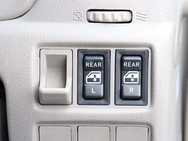 ダイナトラック Wキャブロングジャストロー ダブルキャブ リフトアップ 輸出ホイール ジオランダーMT 2500cc ディーゼルターボ マットカーキ オーバーフェンダー パイプフェンダー 後期ルックヘッドライト シートカバー マフラー(39枚目)