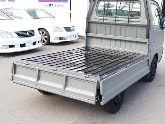 キャリイトラック ＫＣ　ＫＣ　３方開　５ＭＴ　マットグレー（15枚目）