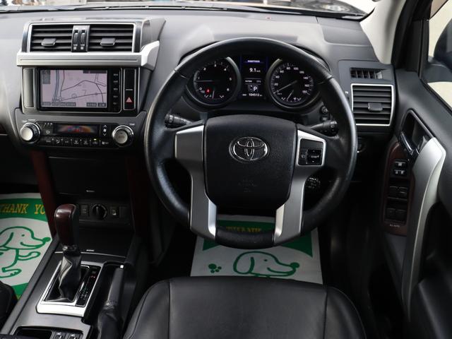 ランドクルーザープラド TX Lパッケージ TX-Lパッケージ 2.8ディーゼルターボ 黒革 パワーシート シートヒーター 社外17インチAW ジオランダー マッドタイヤ 釣り キャンプ 四駆 4WD(32枚目)