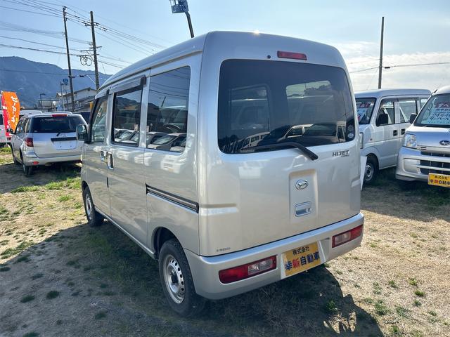 クルーズ　軽バン　ＡＴ　両側スライドドア　キーレスエントリー　エアコン　パワーウィンドウ　運転席エアバッグ　助手席エアバッグ　ＣＤ　ＭＤ　ミュージックプレイヤー接続可(3枚目)