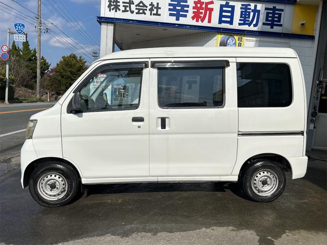 ハイゼットカーゴ スペシャル　軽バン　ＡＴ　両側スライドドア　エアコン　運転席エアバッグ　助手席エアバッグ（2枚目）