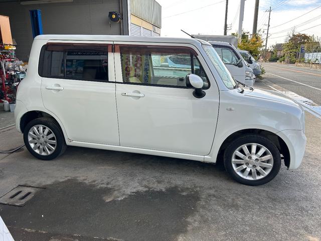 アルトラパン Ｇ　ＥＴＣ　スマートキー　ベンチシート　ＣＶＴ　盗難防止システム　ＡＢＳ　ＣＤ　衝突安全ボディ　エアコン　パワーステアリング　パワーウィンドウ（32枚目）