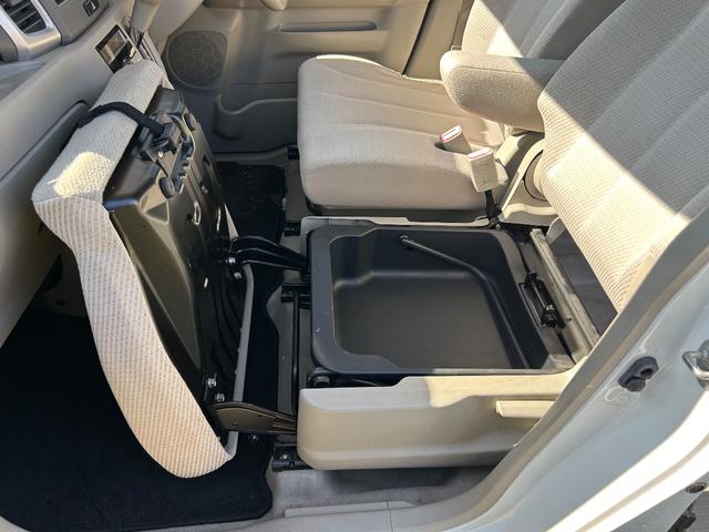 スペーシア G 両側スライドドア スマートキー アイドリングストップ 電動格納ミラー ベンチシート CVT 盗難防止システム ABS CD 衝突安全ボディ エアコン パワーステアリング パワーウィンドウ(31枚目)