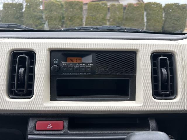 アルト ＶＰ　キーレスエントリー　ＡＴ　盗難防止システム　ＡＢＳ　ＥＳＣ　衝突安全ボディ　エアコン　パワーステアリング　運転席エアバッグ　助手席エアバッグ（15枚目）