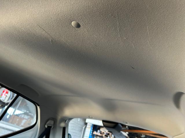 アルト ＶＰ　ＥＴＣ　衝突被害軽減システム　キーレスエントリー　ＡＴ　盗難防止システム　ＥＳＣ　衝突安全ボディ　エアコン　パワーステアリング（41枚目）