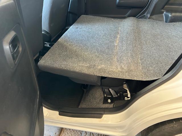 アルト ＶＰ　キーレスエントリー　ＡＴ　盗難防止システム　ＡＢＳ　ＥＳＣ　衝突安全ボディ　エアコン（16枚目）