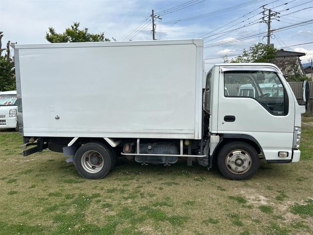 エルフトラック 　冷蔵冷凍車　－３０度　ディーゼル　ＭＴ　後輪ダブル　バックカメラ　キーレスエントリー　電動格納ミラー　ＥＳＣ　エアコン　パワーウィンドウ　運転席エアバッグ　記録簿（6枚目）