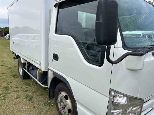 エルフトラック 　冷蔵冷凍車　－３０度　ディーゼル　ＭＴ　後輪ダブル　バックカメラ　キーレスエントリー　電動格納ミラー　ＥＳＣ　エアコン　パワーウィンドウ　運転席エアバッグ　記録簿（18枚目）