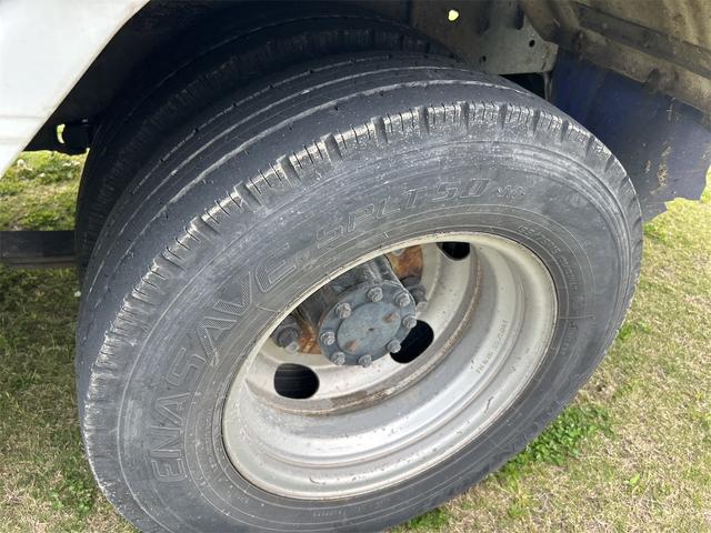 エルフトラック 　冷蔵冷凍車　－３０度　ディーゼル　ＭＴ　後輪ダブル　バックカメラ　キーレスエントリー　電動格納ミラー　ＥＳＣ　エアコン　パワーウィンドウ　運転席エアバッグ　記録簿（22枚目）