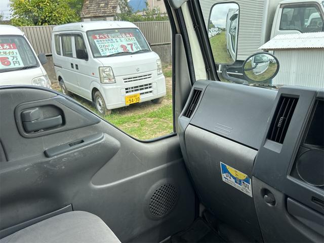 エルフトラック 　冷蔵冷凍車　－３０度　ディーゼル　ＭＴ　後輪ダブル　バックカメラ　キーレスエントリー　電動格納ミラー　ＥＳＣ　エアコン　パワーウィンドウ　運転席エアバッグ　記録簿（29枚目）