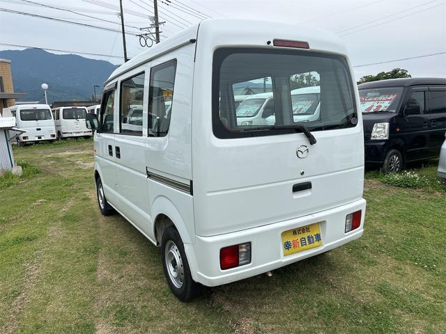 スクラム ＰＣ　ＭＴ　両側スライドドア　盗難防止システム　エアコン　パワーステアリング　運転席エアバッグ　助手席エアバッグ（3枚目）
