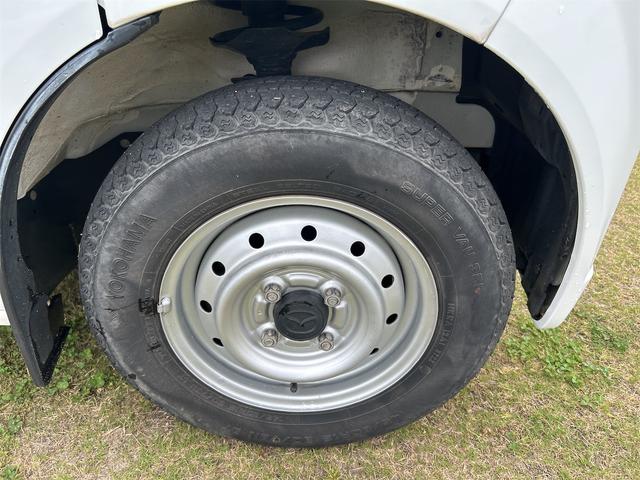スクラム ＰＣ　ＭＴ　両側スライドドア　盗難防止システム　エアコン　パワーステアリング　運転席エアバッグ　助手席エアバッグ（14枚目）